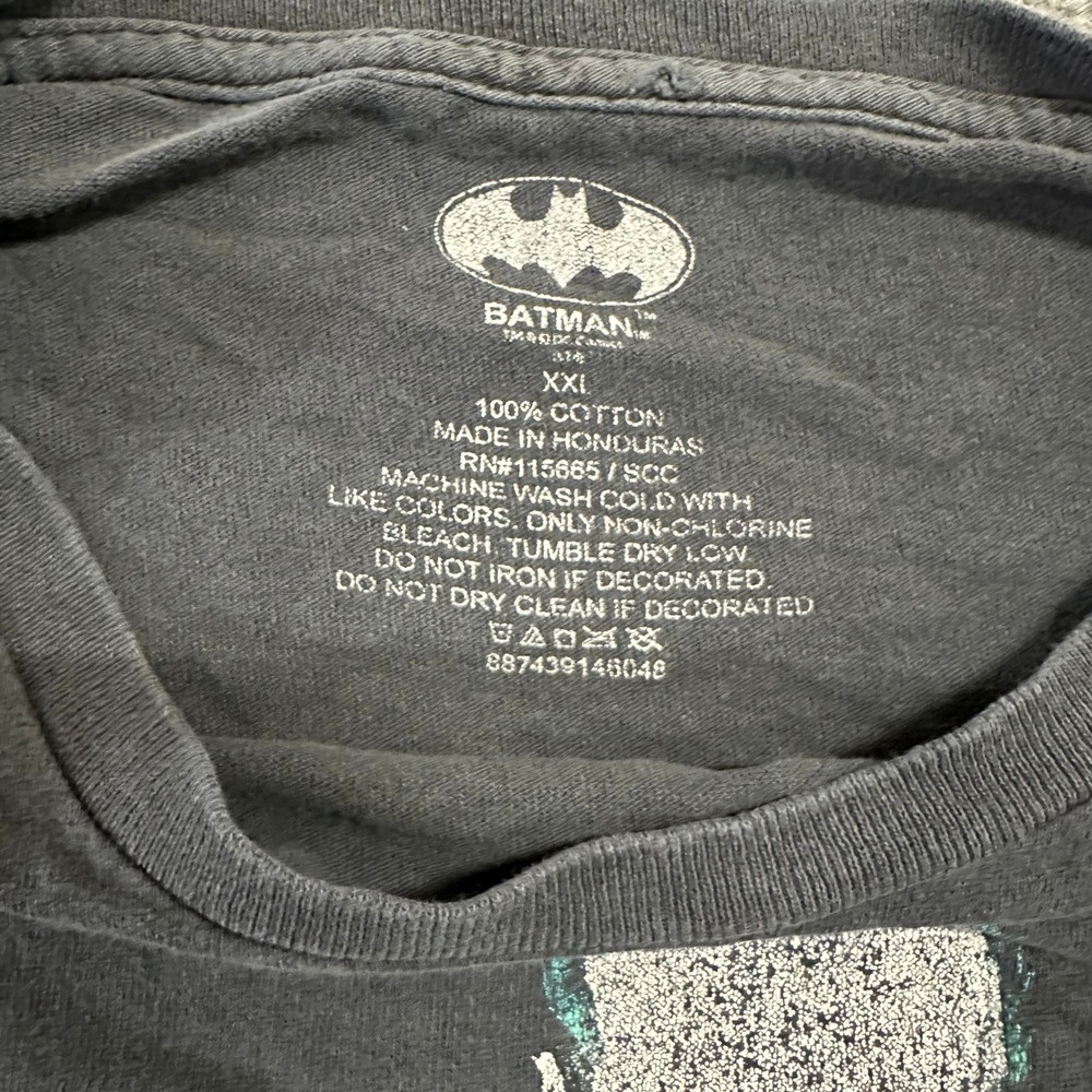 Batman T-Shirt Mens XXL Black Joker Harley Quinn Graphic Cotton Crewneck Tee - Picture 3 of 7